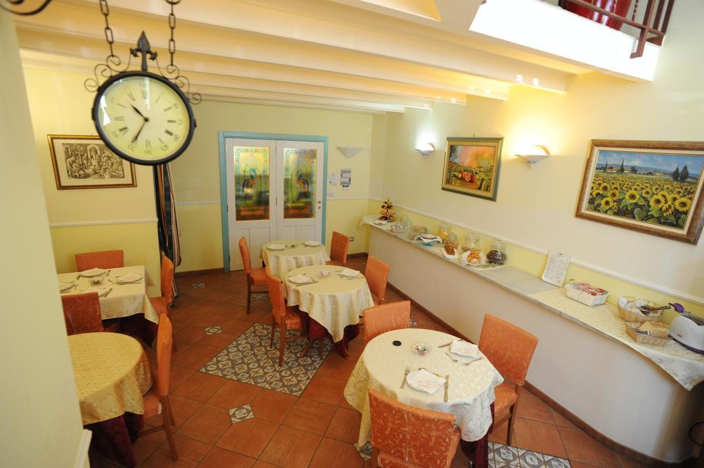 Hotel Mediterraneo Syracuse Exterior photo