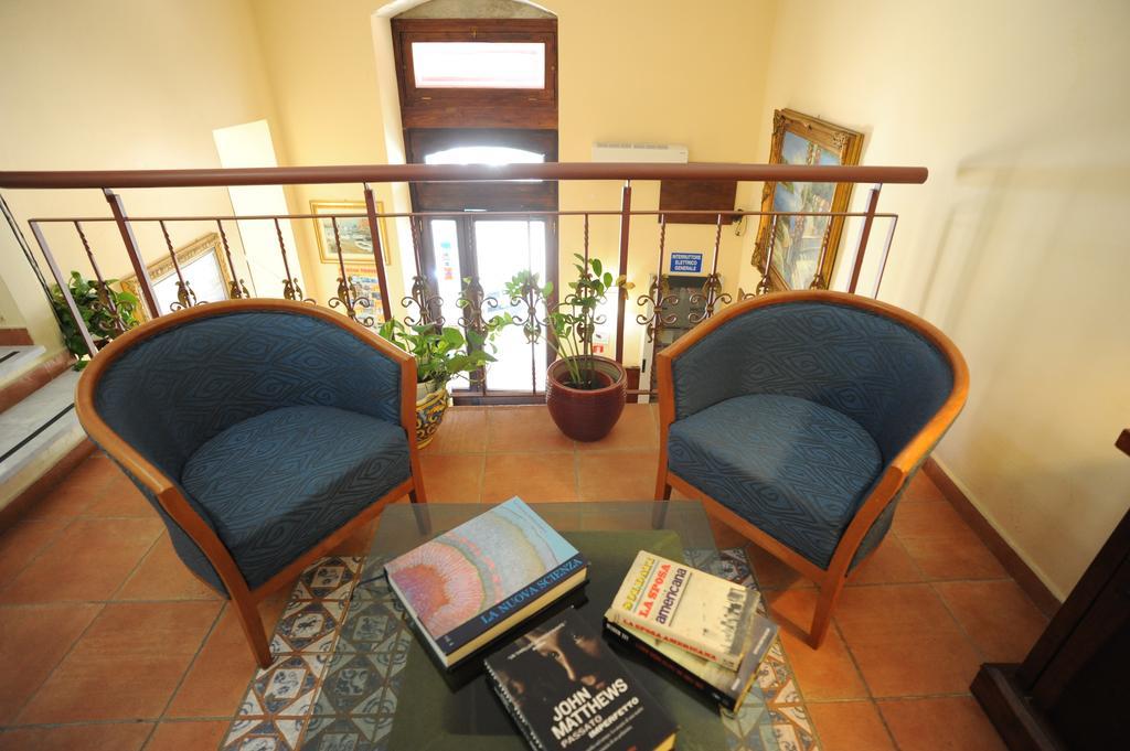 Hotel Mediterraneo Syracuse Exterior photo