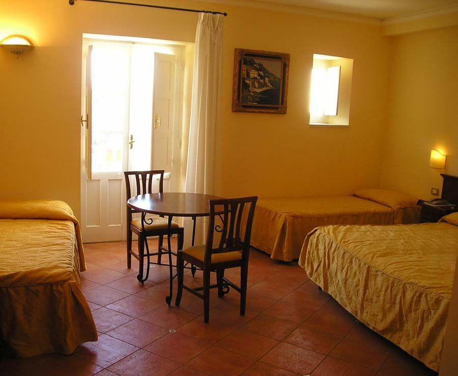 Hotel Mediterraneo Syracuse Room photo